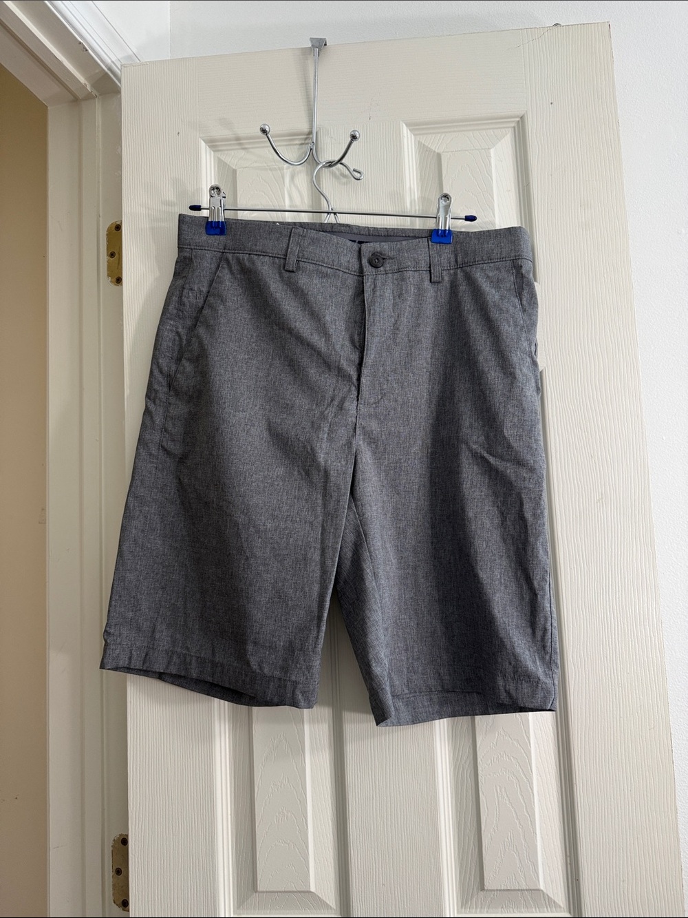 PGA Tour Gray Flat-Front Men's Shorts